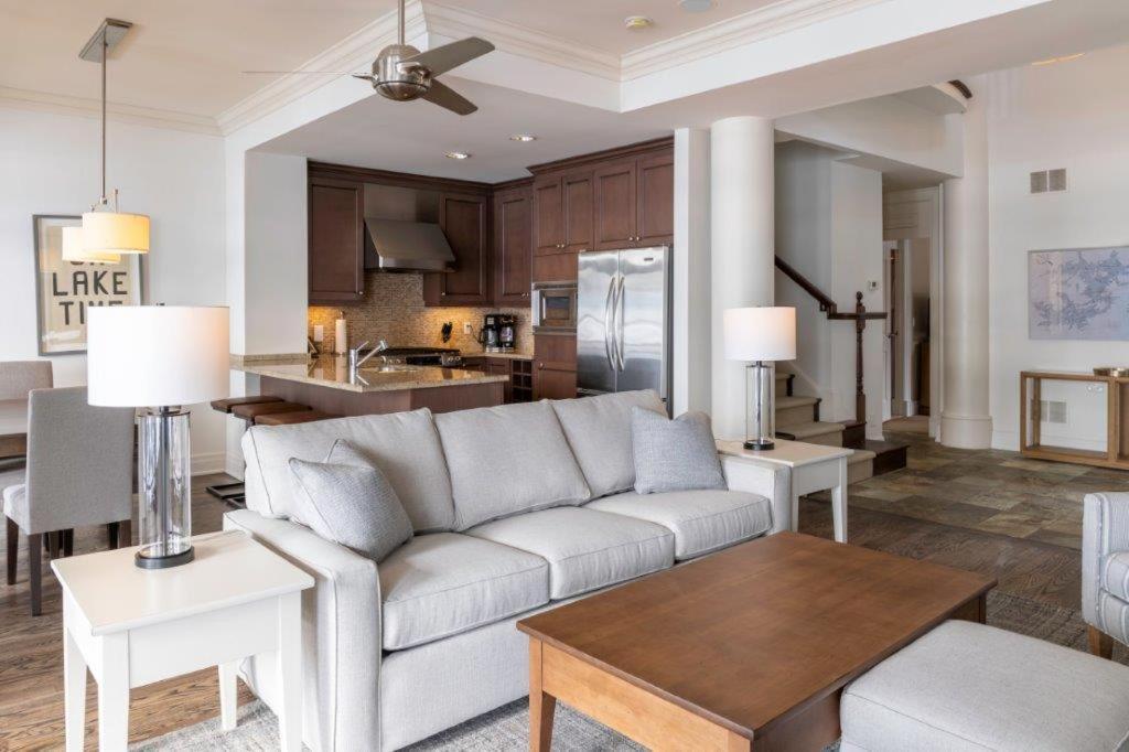 Touchstone Resort Bracebridge Ngoại thất bức ảnh